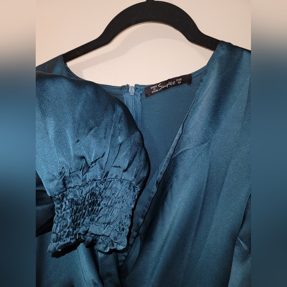 Simplee Long Sleeve Dress - Picture 6 of 11